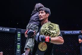 足球——意甲：那不勒斯胜佛罗伦萨